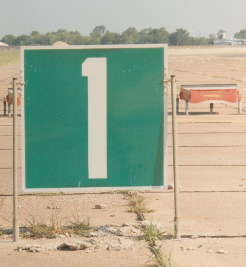 Valley Illuminators Airport sign_4
